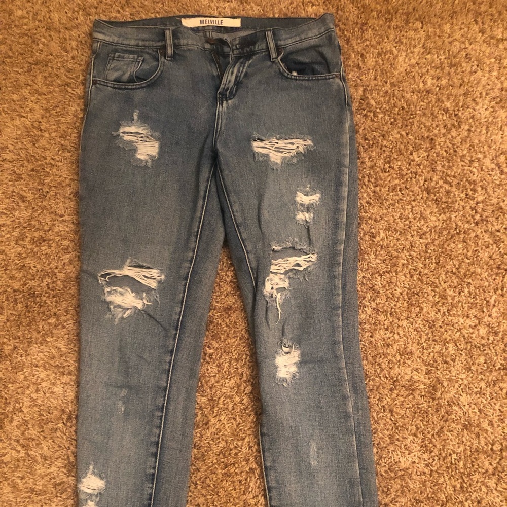 Brandy Melville skinny jeans ripped